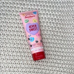 Bath & Body Works 4Ever Sweet Body Cream